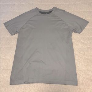 Men’s Fabletics Shirt